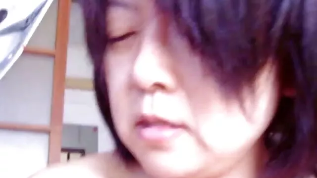 コーリー-ウッドオール 女の子 用 エッチ な 動画