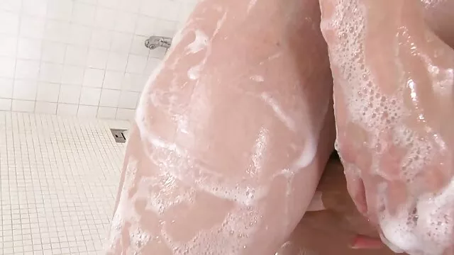 セクシーストリッパーと回転 女の子 向け エッチ 無料 動画