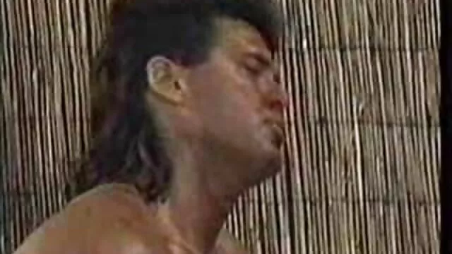 貧しい大学の女の子は旅行のための融資が必要です。 女の子 の ため の エッチ 無料 動画