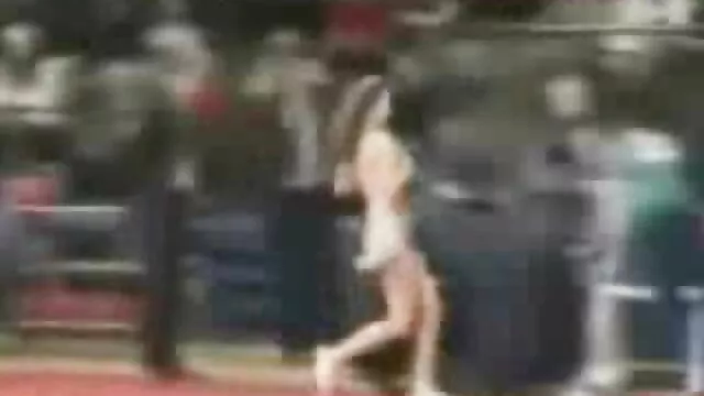 Shemale舐めてるパートナーのお尻にCam 鈴木 一徹 女の子